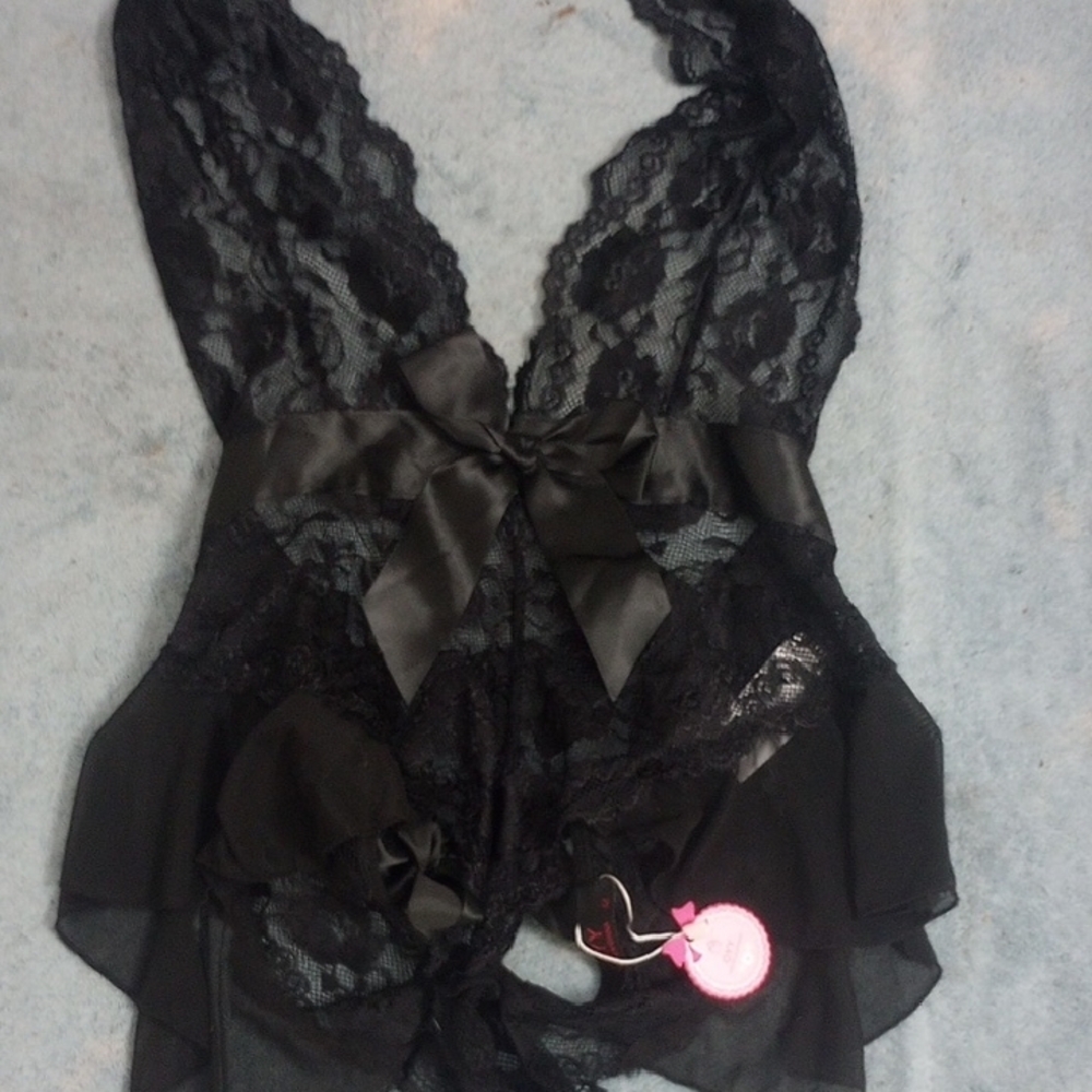 Elegant Black Lace Lingerie Medium New With The Tags! Lace Beautiful Bow Tie Bac